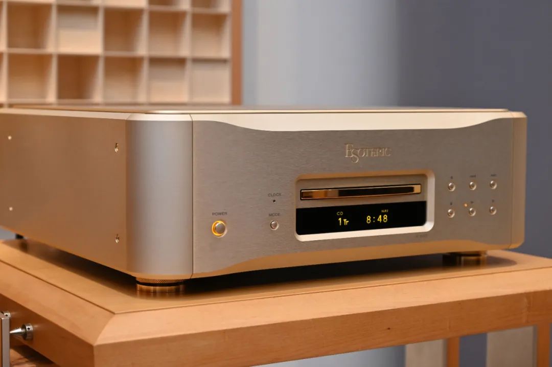 领峰·声越美声色俱佳的Acapella与darTZeel