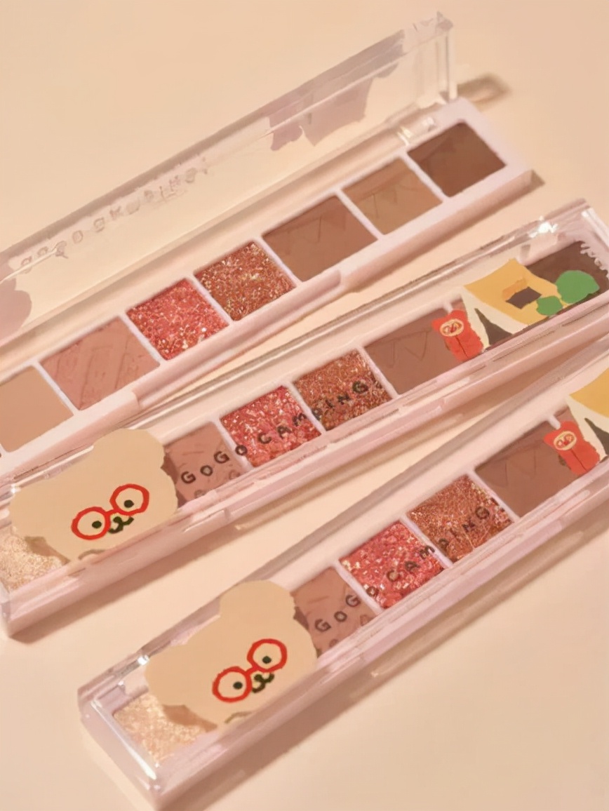 burberry绒雾哑光39,burberry小金砖口红47