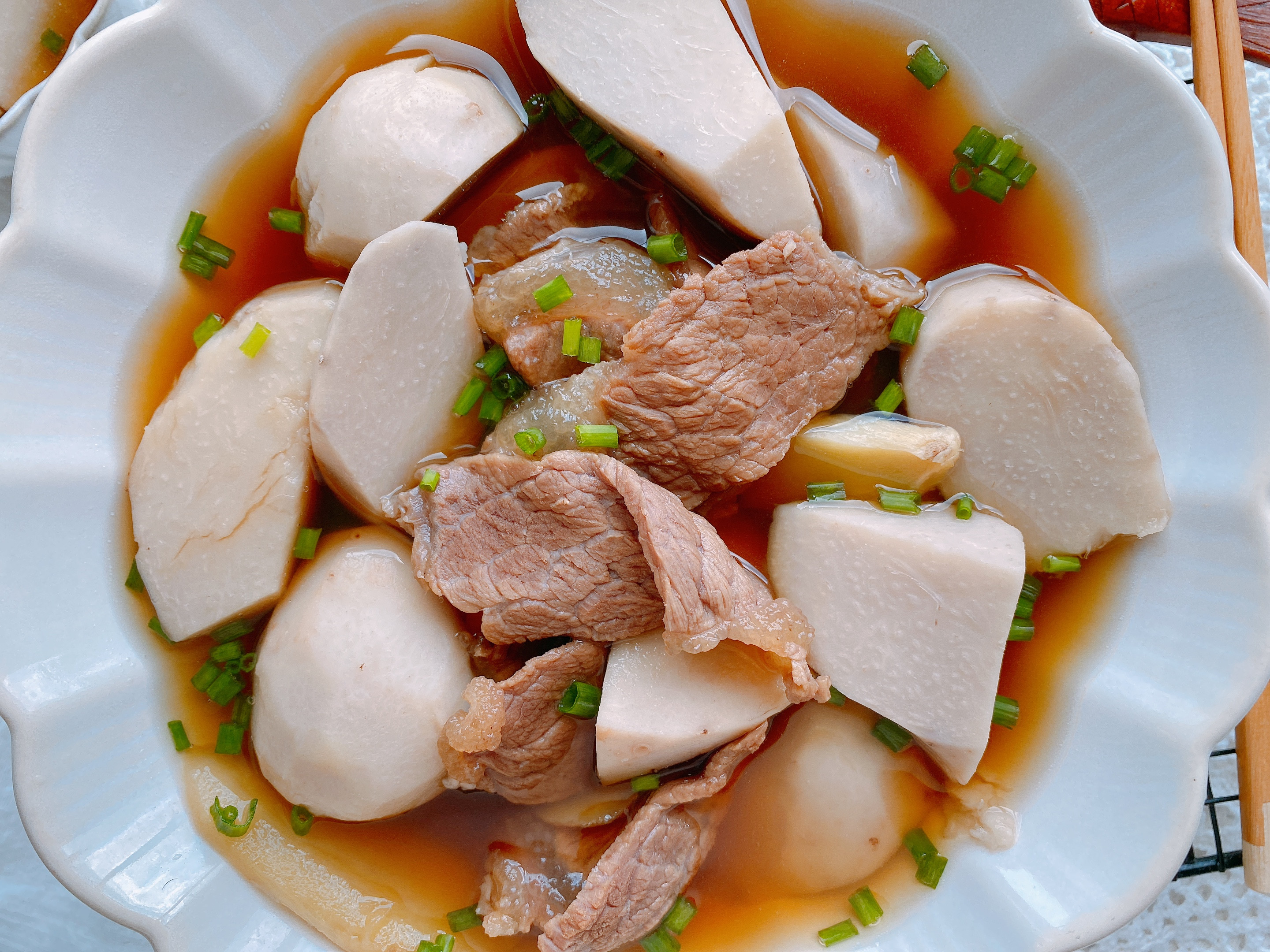 牛肉可以和芋艿一起煮吗,牛肉和芋艿可以一起吃