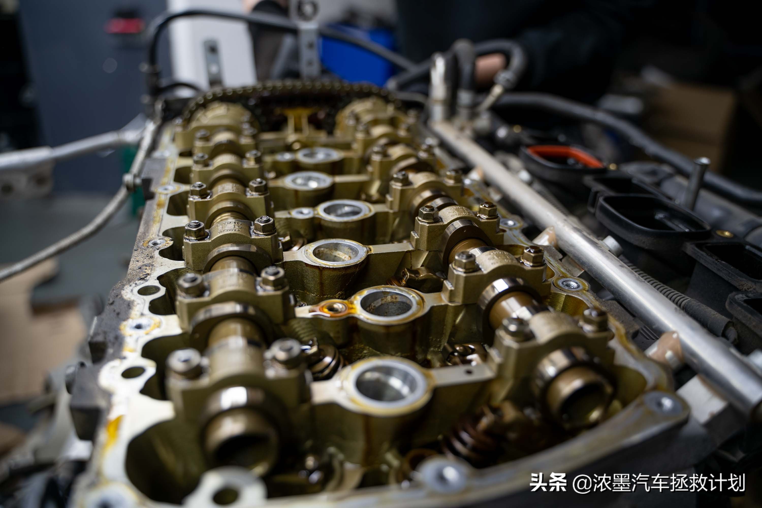 大众辉腾vr6,德系老款大众辉腾