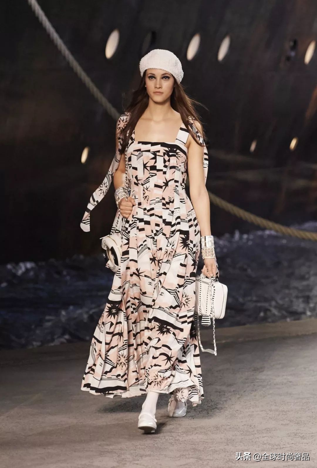 2019金秋，哪些奢侈品包包最值得买？看这十个就够了