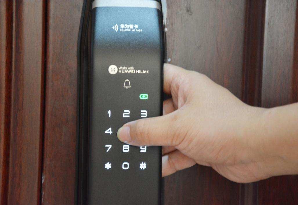 华为智选德施曼智能门锁如何配网,华为智选德施曼智能门锁报警