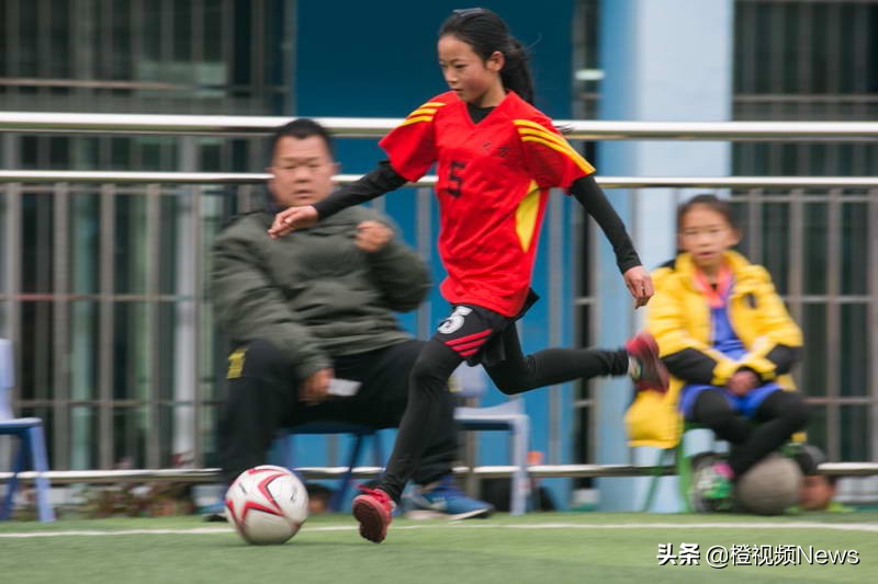 贵州钟山区第二小学足球赛,贵州省校园足球总决赛小学组