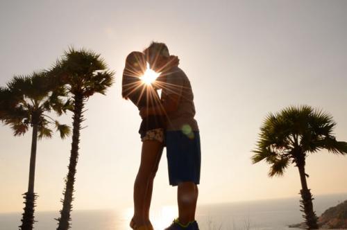 情侣吵架到底是谁的问题,情侣吵架冷战吃醋日常