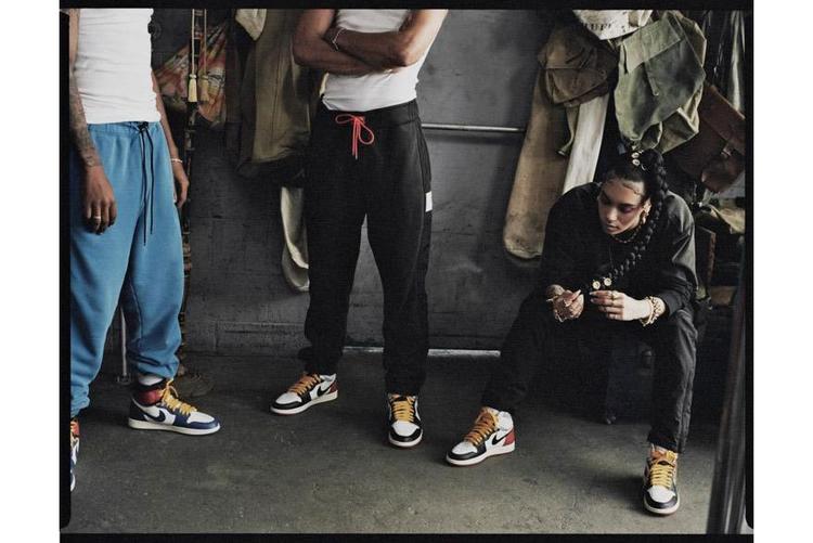 nikevs阿迪达斯篮球鞋,关于nike与adidas之间的竞争视频