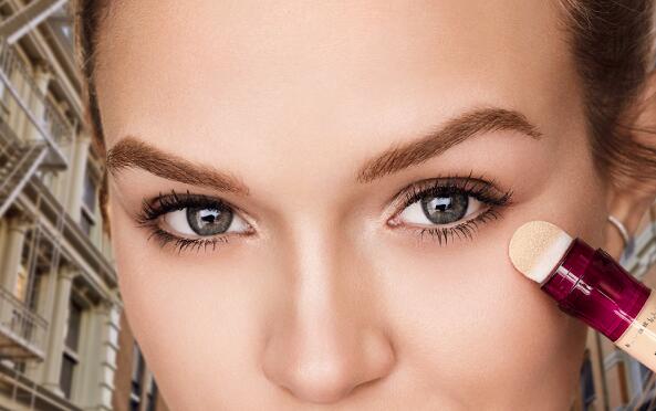 如何使用遮瑕膏遮瑕效果比较好,遮瑕膏怎么用教程视频