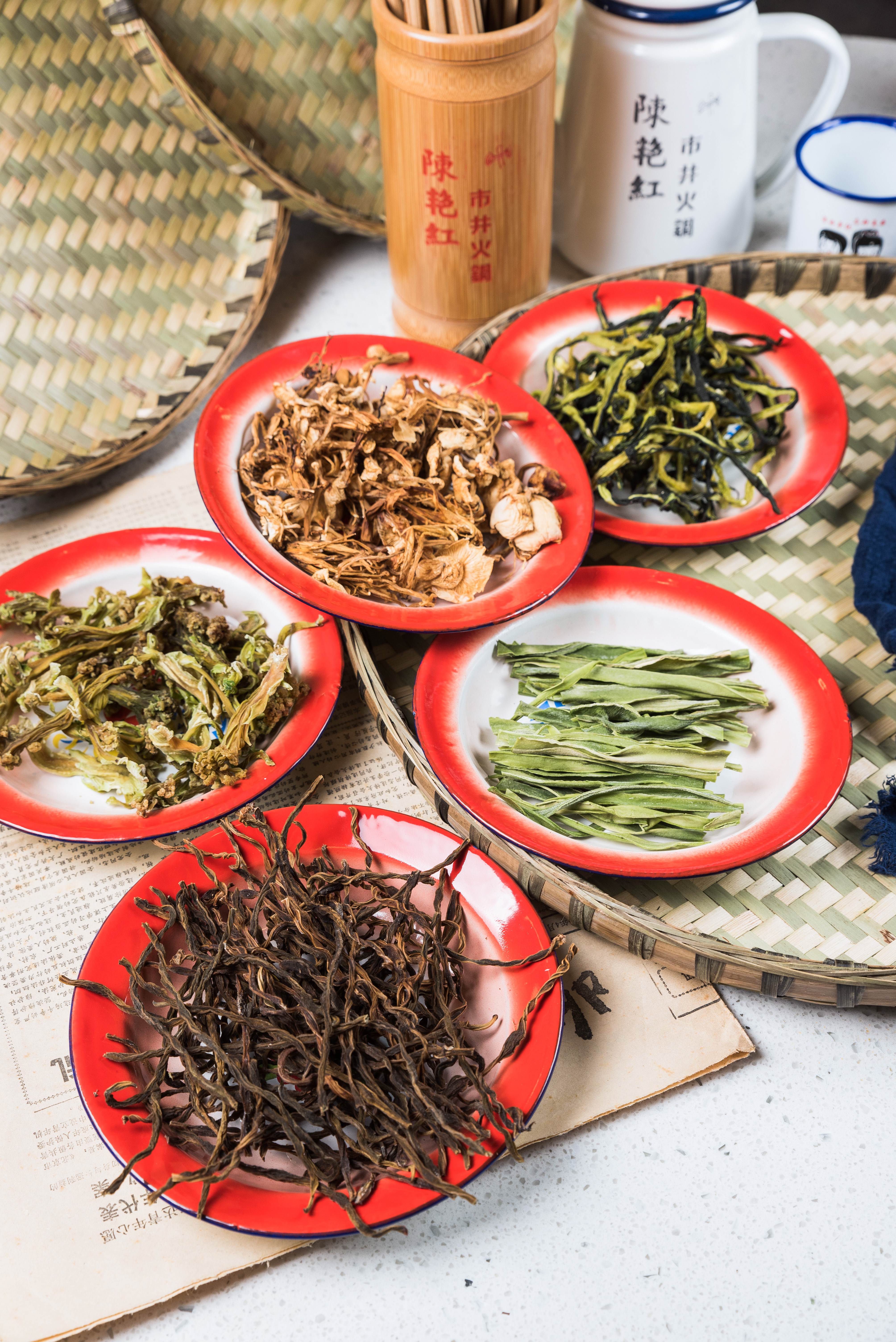 如何加盟火锅店小吃,新手开火锅店自己做还是加盟好