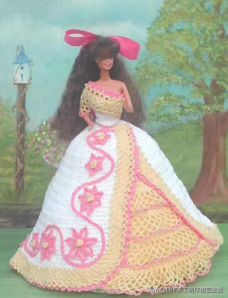 娃娃的衣服怎么钩简单,钩最简单的娃娃衣服教程