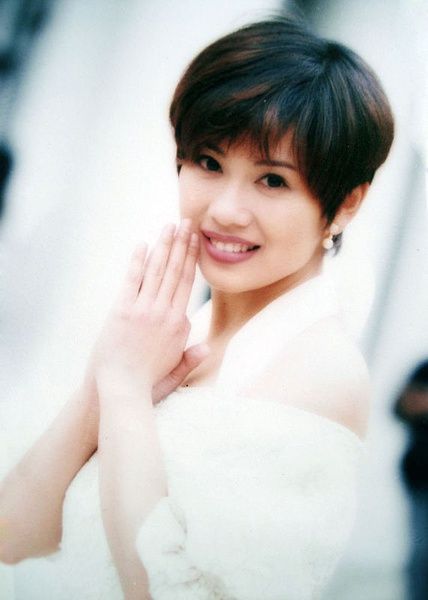 陈松伶被亲妈当摇钱树,陈松伶被亲妈当成摇钱树