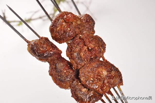 冬天必须吃一次烤全羊,过年烤全羊