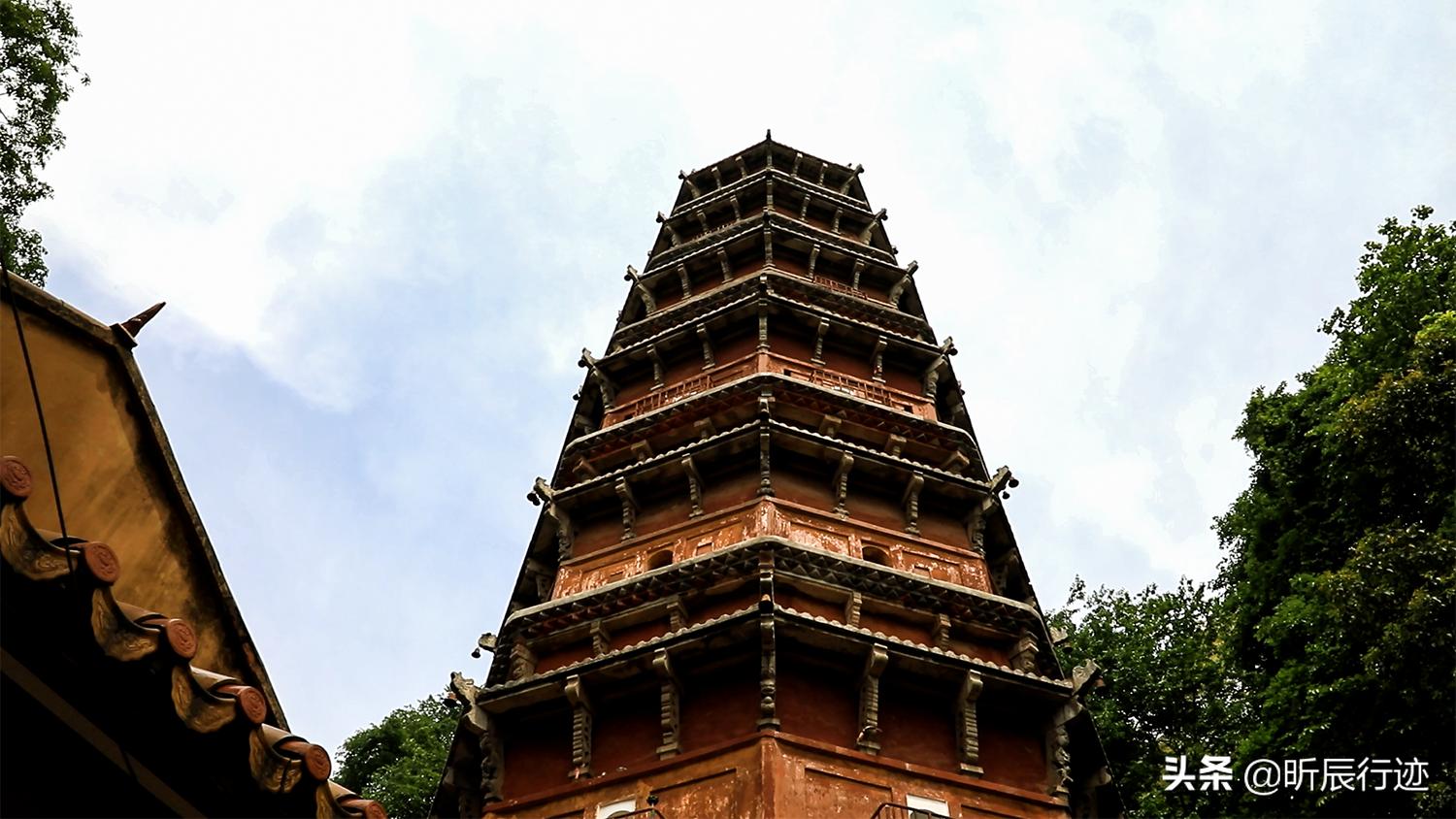 洪山宝塔简介,武汉洪山宝塔和无影塔