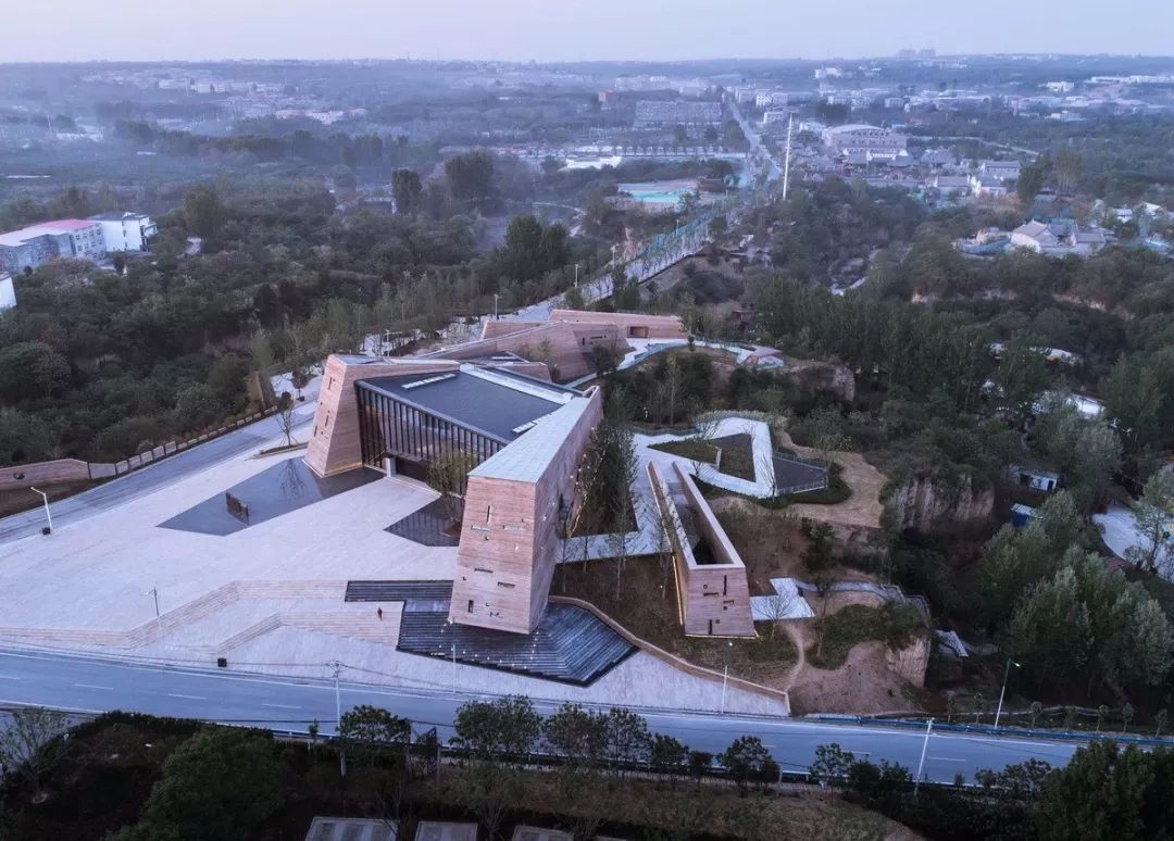 中国最大的夯土建筑,传统夯土建筑