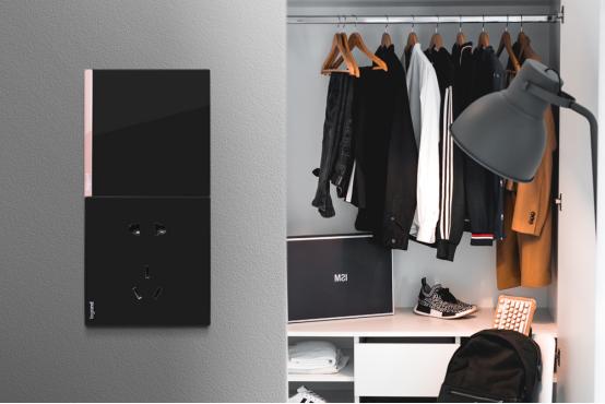 新房装修开关插座选什么品牌,新房装修开关插座选什么颜色好看