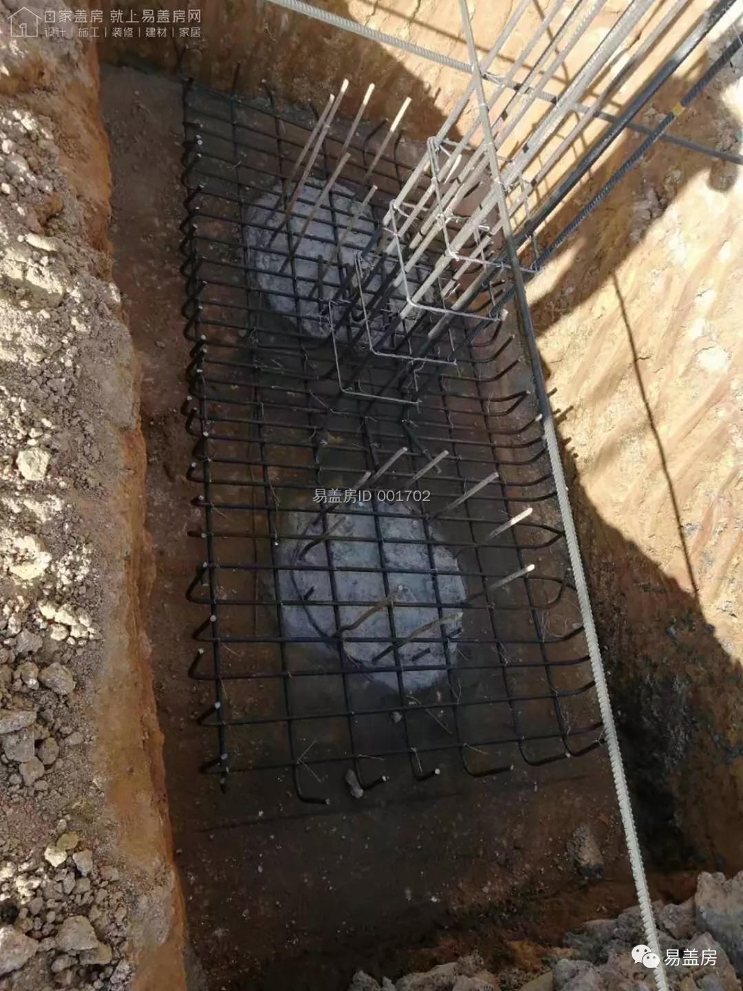 11.9m×12.2m,福建泉州豪华雅致的欧式别墅