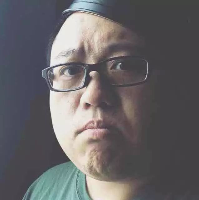 美国西海岸（碰撞）古巴哈瓦那