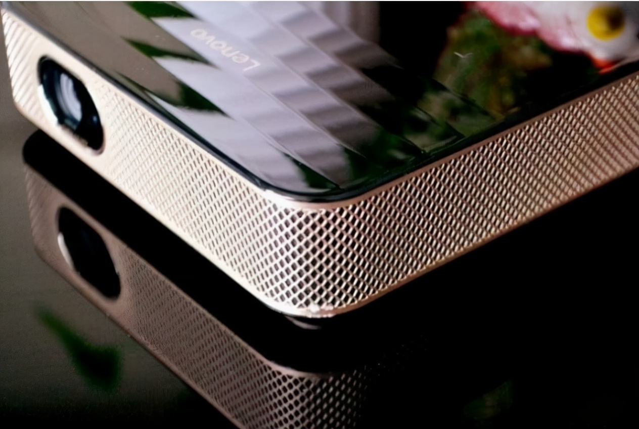 目前哪个牌子的投影仪最好用,什么牌子的投影仪最清晰最好用