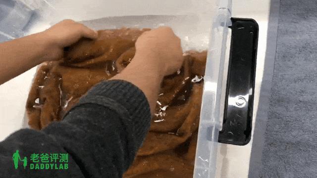 纯棉衣服缩水了怎么让它变回原形,解决衣服缩水小妙招大全