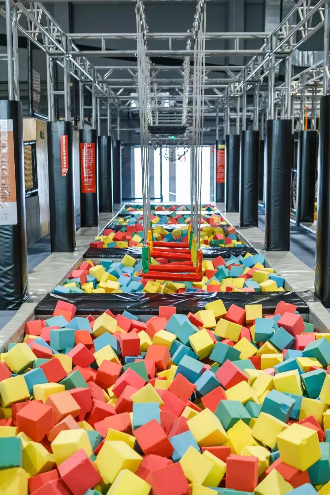 天津攀岩蹦床运动馆,天津淘气堡攀岩