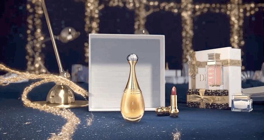 摊牌了!我的“精致派对妆”是今年的圣诞限定给的