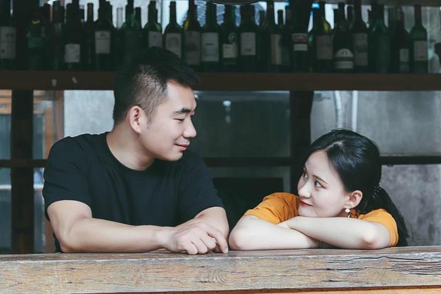 10年前老婆嫌弃我穷,十五年前妻子嫌弃丈夫太穷