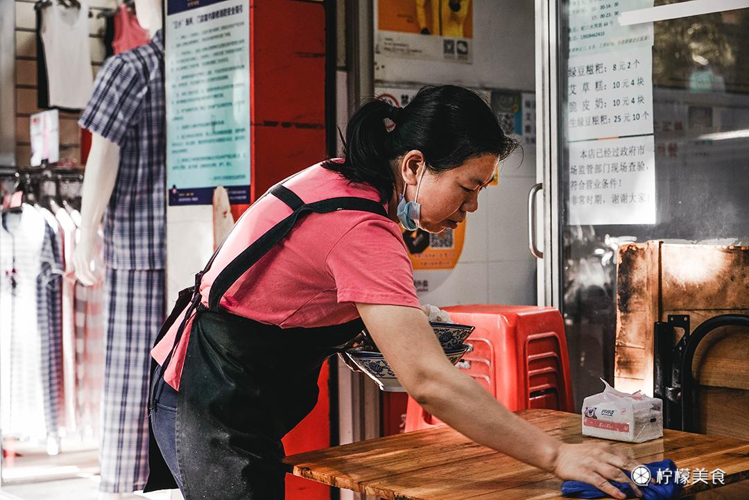 宵夜热干面藕汤,湖北藕汤热干面