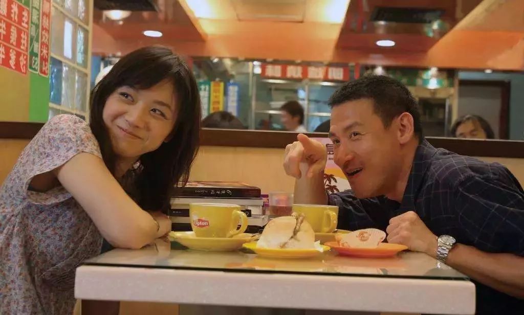 奶茶出海月净利21万威胁星巴克在美国开奶茶店的创业“小生意”