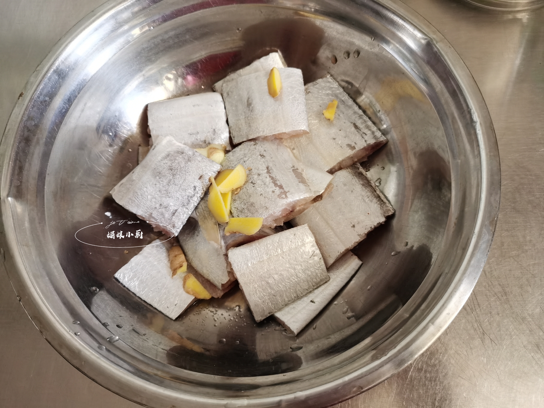 带鱼的家常做法大全最简单,带鱼的做法最好吃又简单