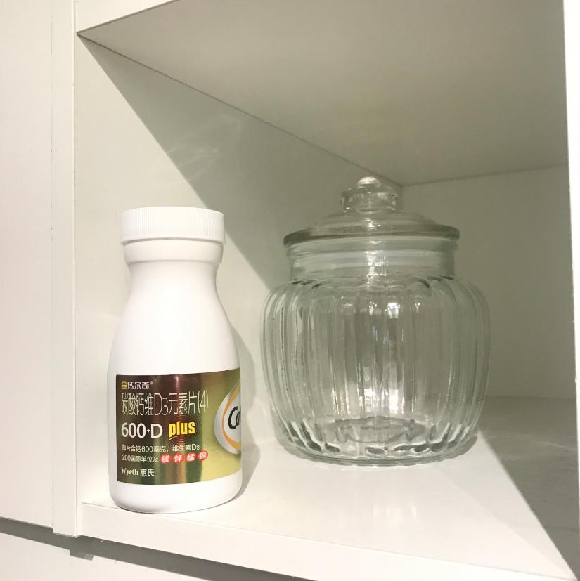 老年人脚抽筋疼起来真要命，学会这两招让我远离疼痛