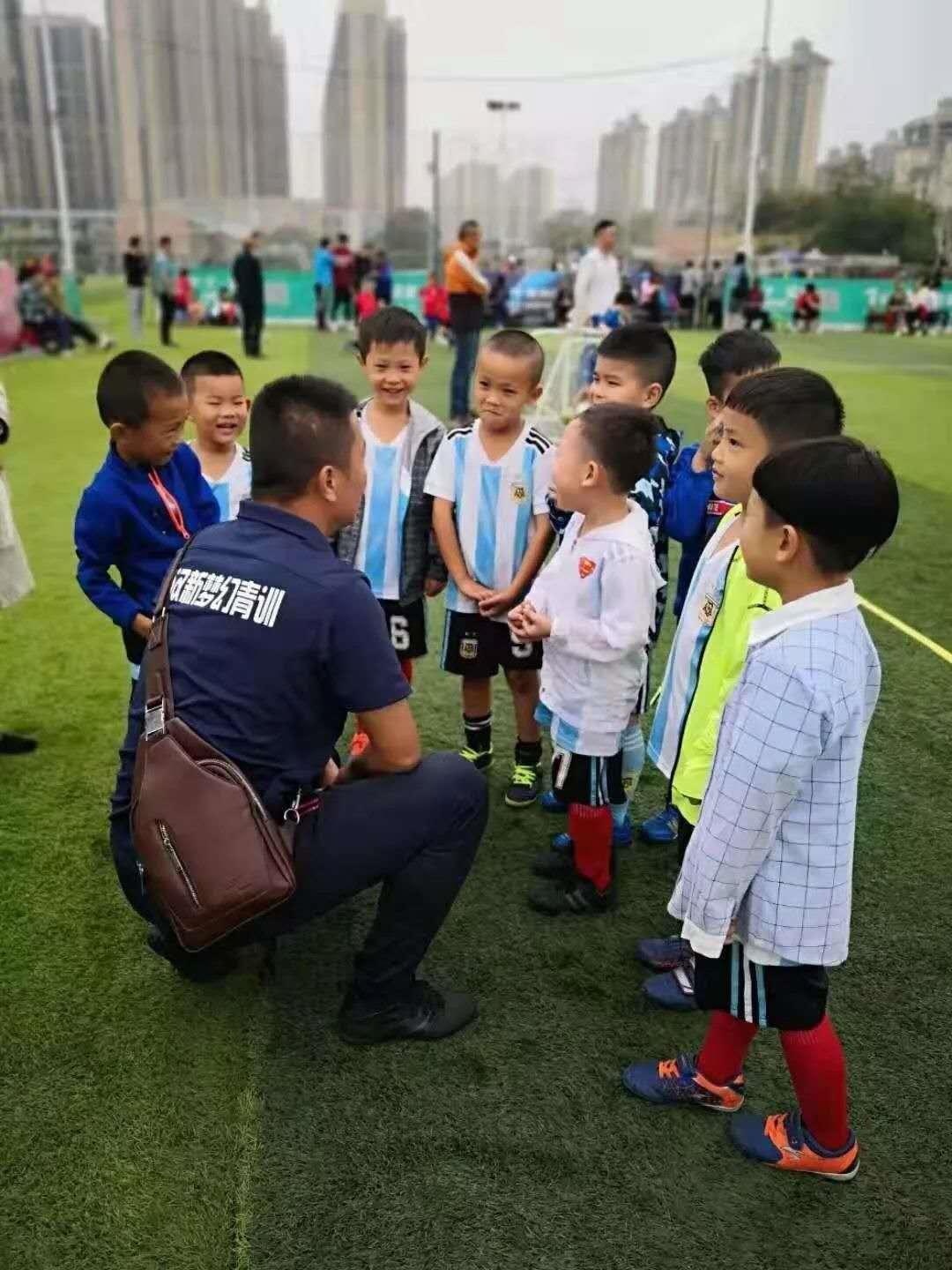 星耀五洲杯武汉队伍展示,星耀五洲足球湖北