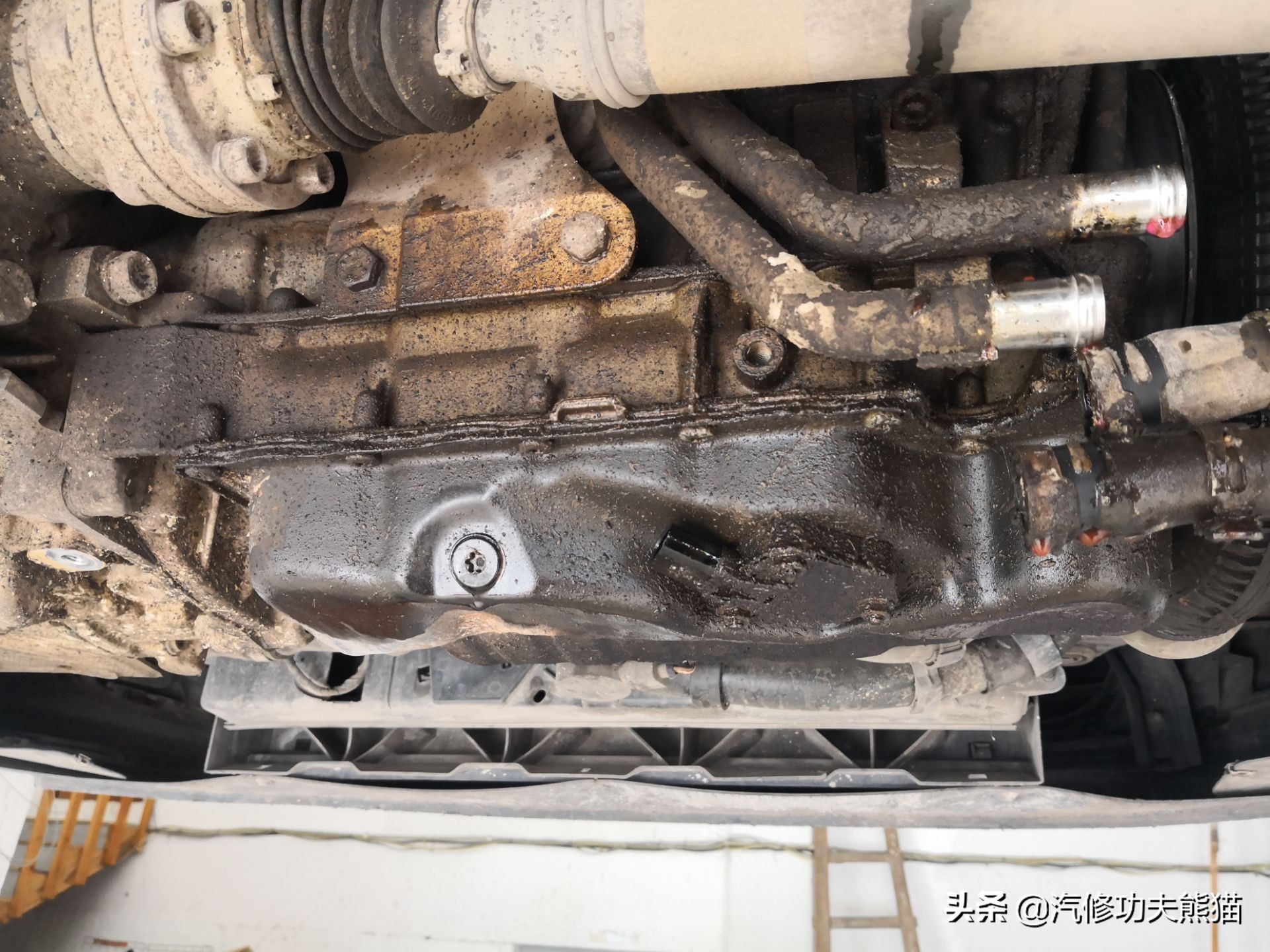 大众夏朗发动机大修维修费,进口大众夏朗大修