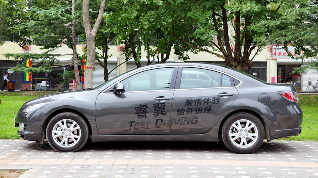 红色马六07款二手多少钱,当年红色马自达6多少钱