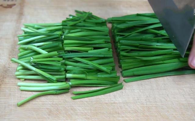 河虾炒韭菜的10种最佳吃法,小河虾炒韭菜鸡蛋的做法大全家常