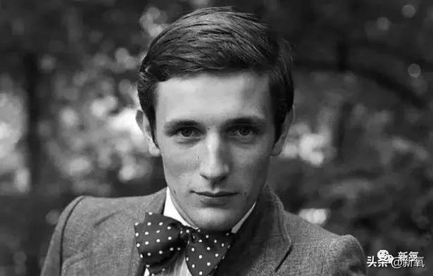 法国巴黎时装男,法国圣罗兰男装