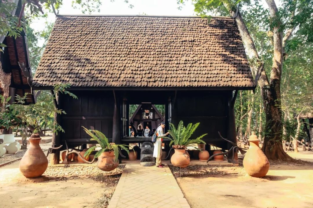 成都户外：当生活一塌糊涂的时候，就去清迈找回最初的自己吧