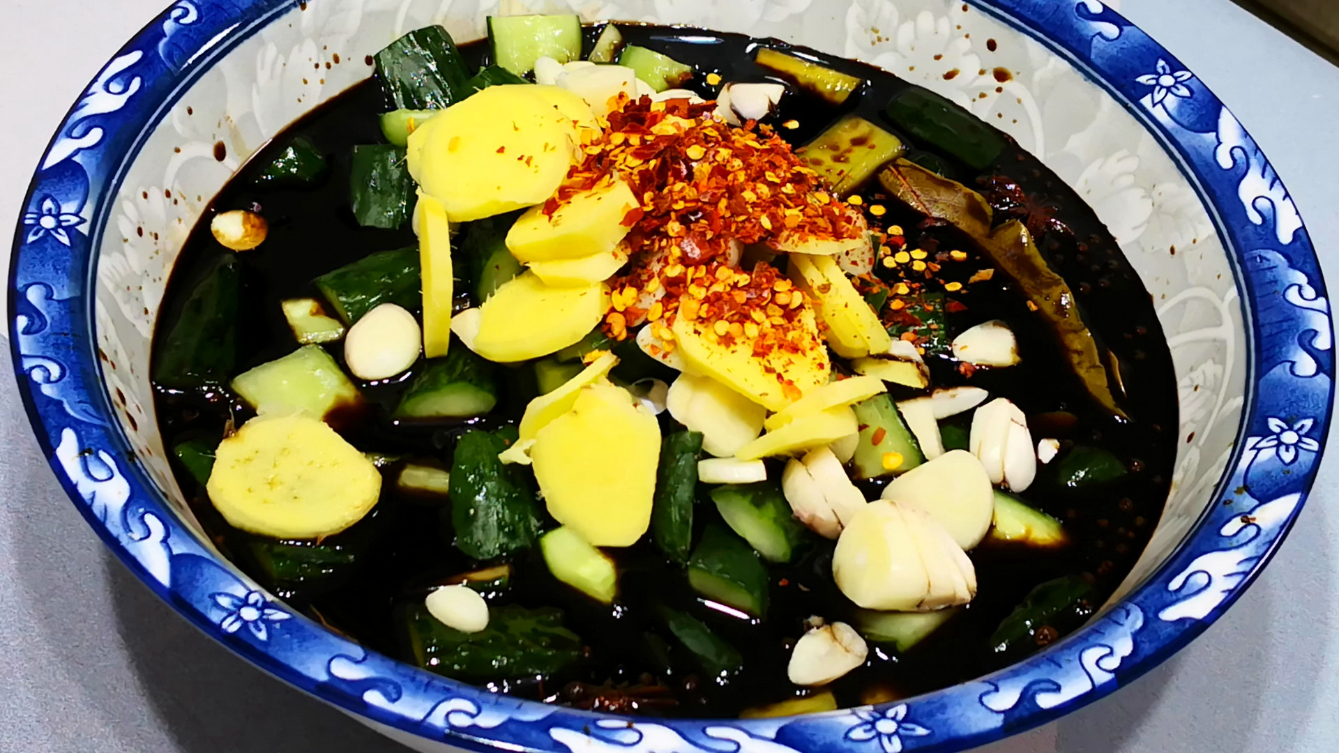 腌黄瓜怎么保持不变色,腌黄瓜要怎么腌