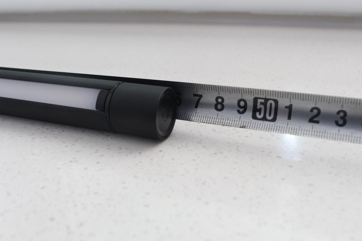 明基挂灯,桌面台灯的高颜值