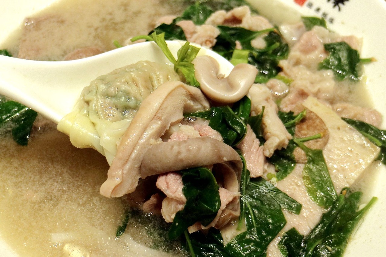 石磨现做现卖,一碗正宗的潮汕粿条