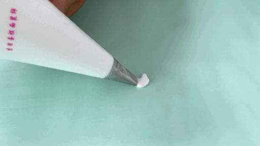 向日葵裱花手法教程简单易学,裱花的七种基础手法教程