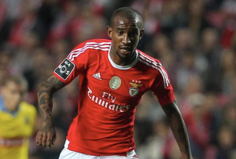 恒大足球队最辉煌时球员收入如何,恒大球星工资表