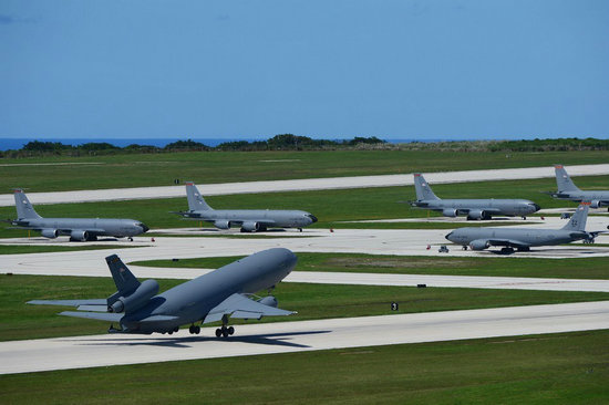 关岛距离美国远为什么属于美国,美国关岛在哪一块离中国有多近