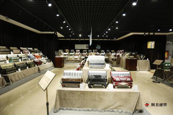 塔城异域风情,塔城地区博物馆景点