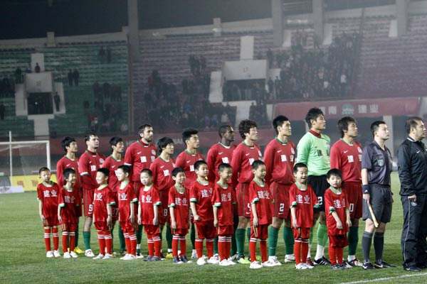 河南建业能否走出困境,河南建业25年风雨兼程