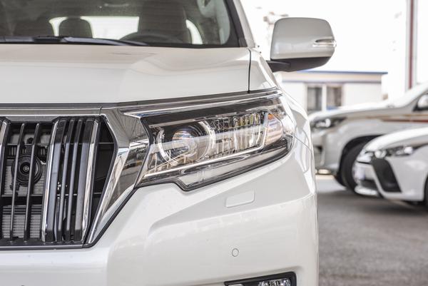 普拉多27的发动机动力参数,丰田普拉多3.5和4.0都是六缸