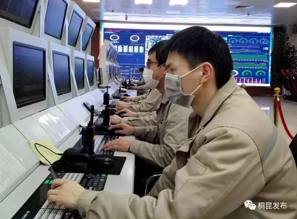 抗疫生产两手抓,抗疫情抓生产两不误