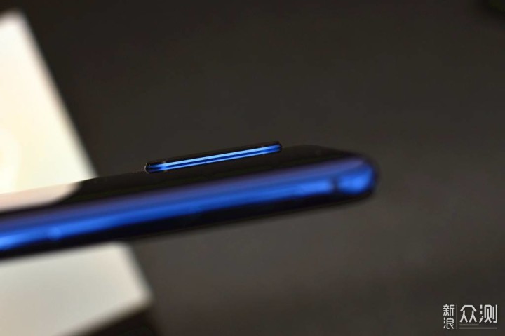 小米9对比苹果8p,小米9对比一加7