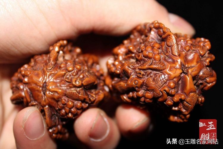 核桃盘红最简单的方法,用大宝盘核桃最红的方法