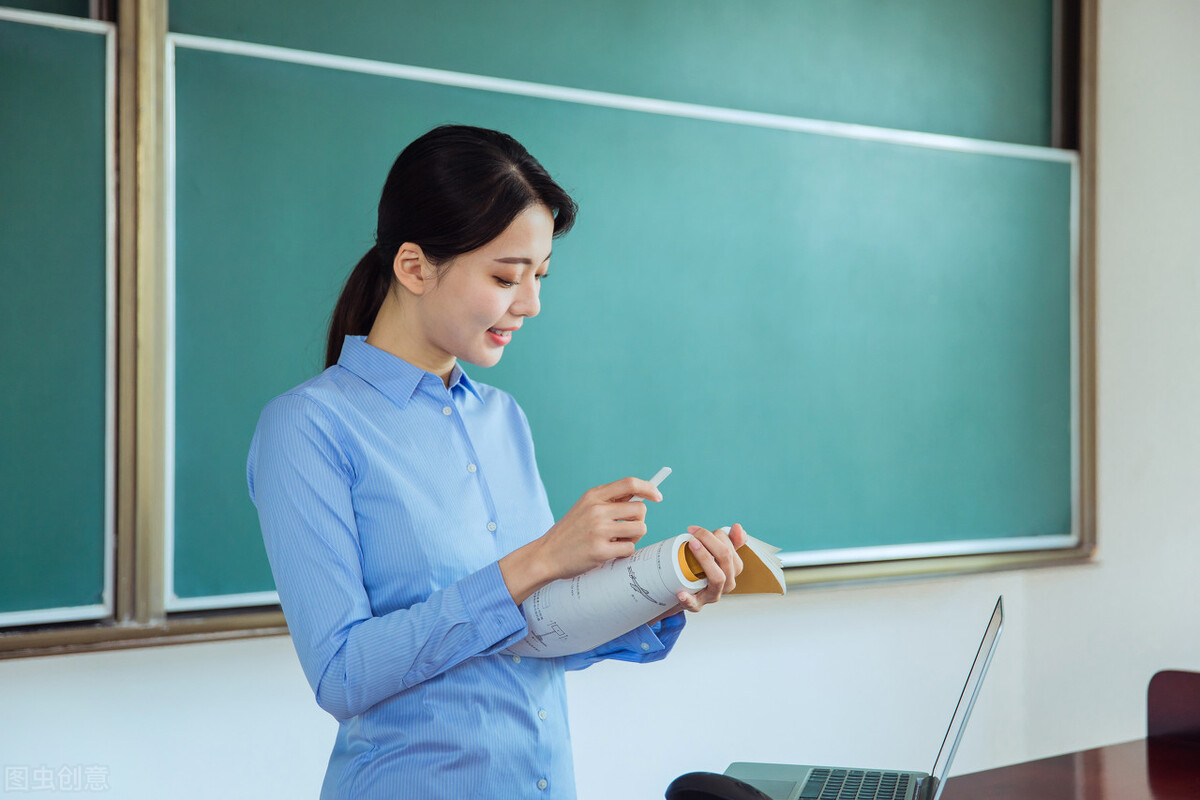 班主任怎么协调学生和老师的关系,学生如何处理和任课老师的关系