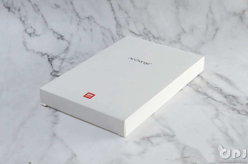 南孚nfcn301无线充电宝,南孚nfcn202m充电宝拆机视频