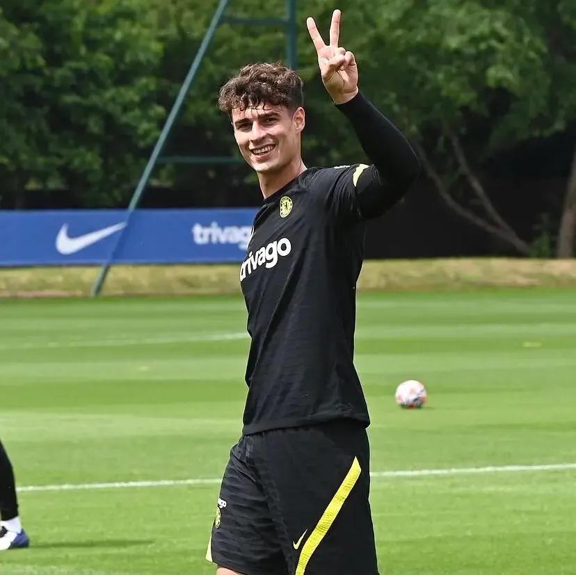 英超切尔西球员帅哥,英超最新赛况切尔西队