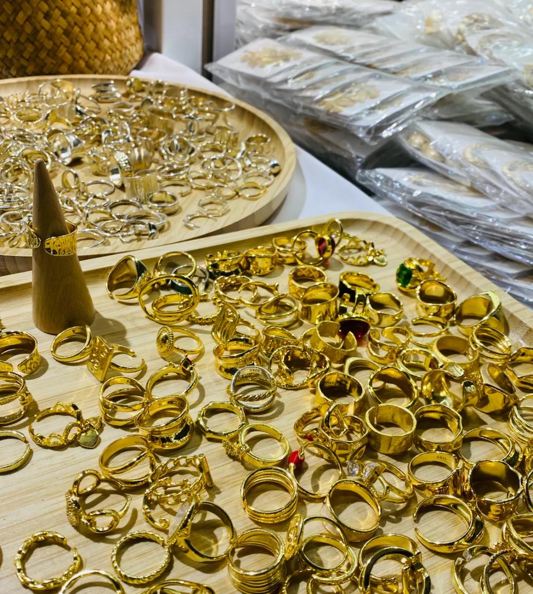 浙江义乌有什么发财机会,义乌繁华不繁华